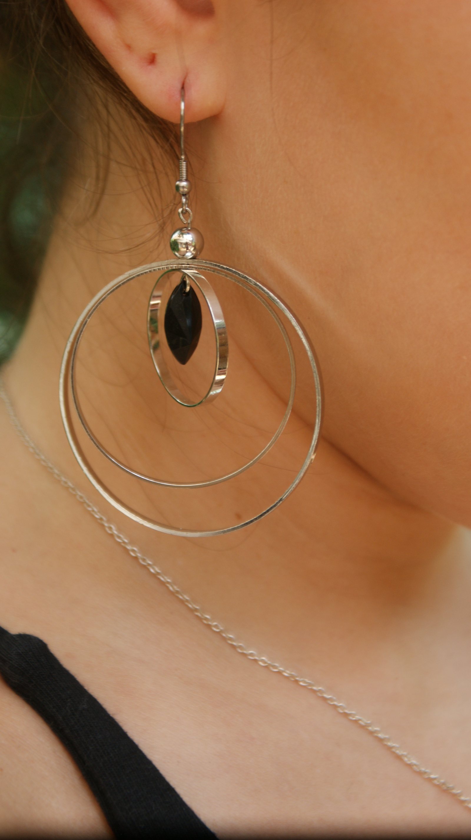 Triple-hoop drop earrings